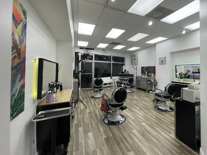 MANE STUDIO ONE • BARBERSHOP • HAIR SALON
