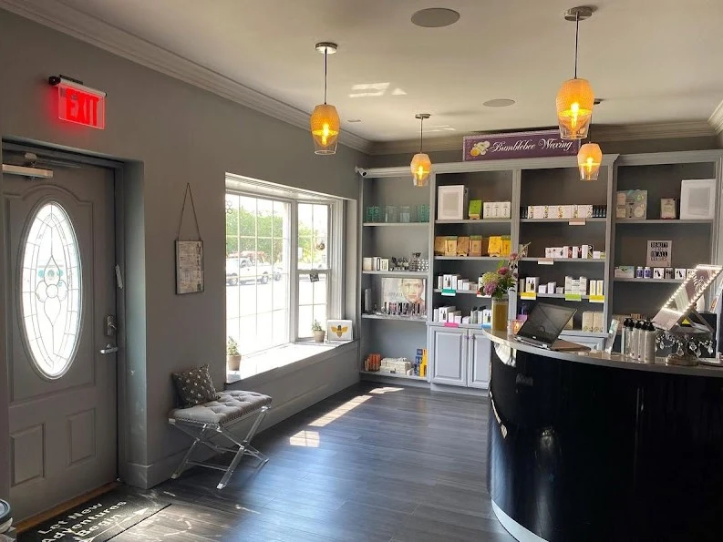 BumbleBee Skincare & Waxing