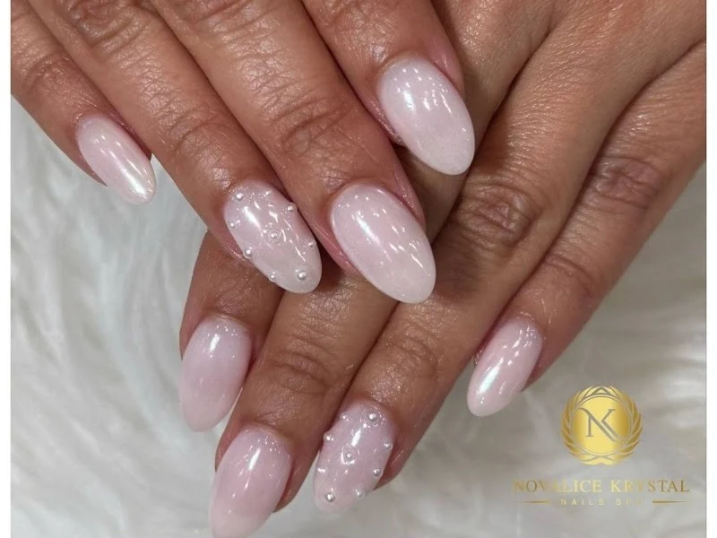 Novalice Krystal Nails and Spa