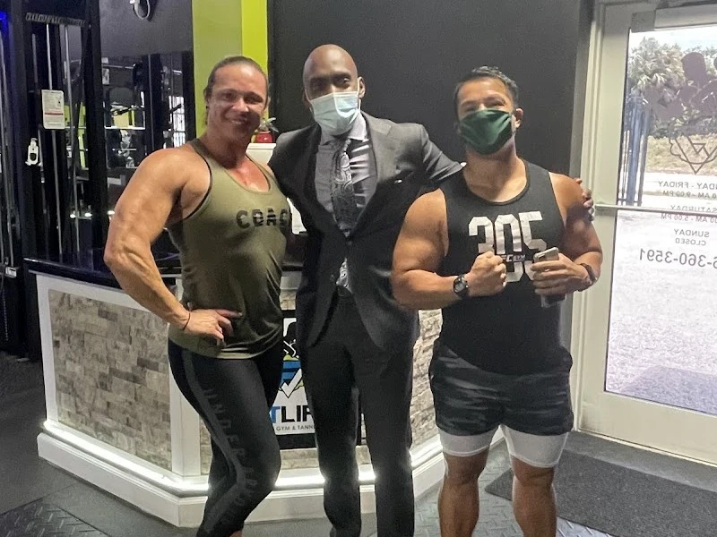 FITLIFE Fitness Gym
