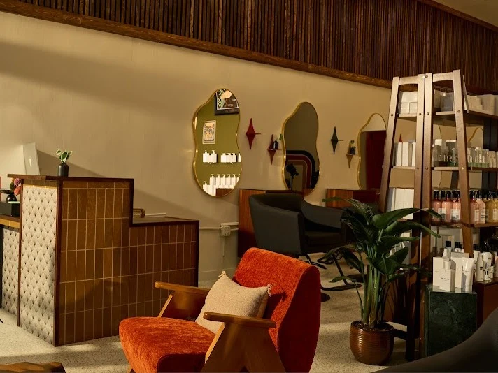 Fior Salon