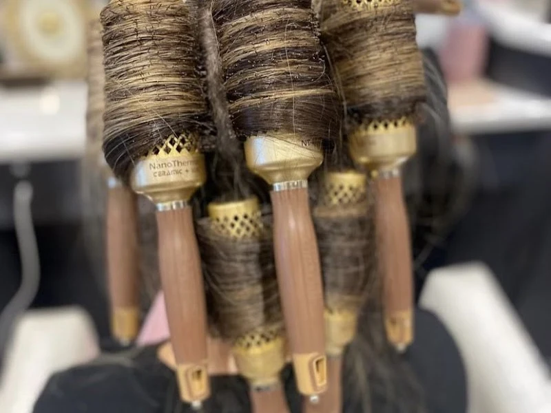 Bubbles and Blowouts Beauty Lounge