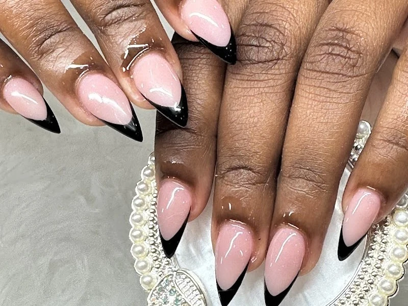EMM Nails & Spa