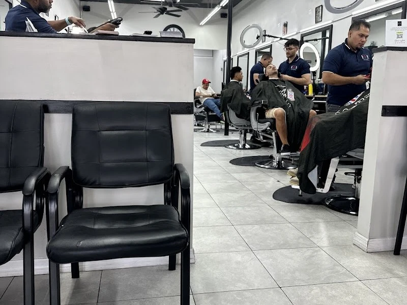 Elegante Barber Studio