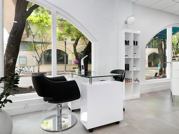 ELA Salon