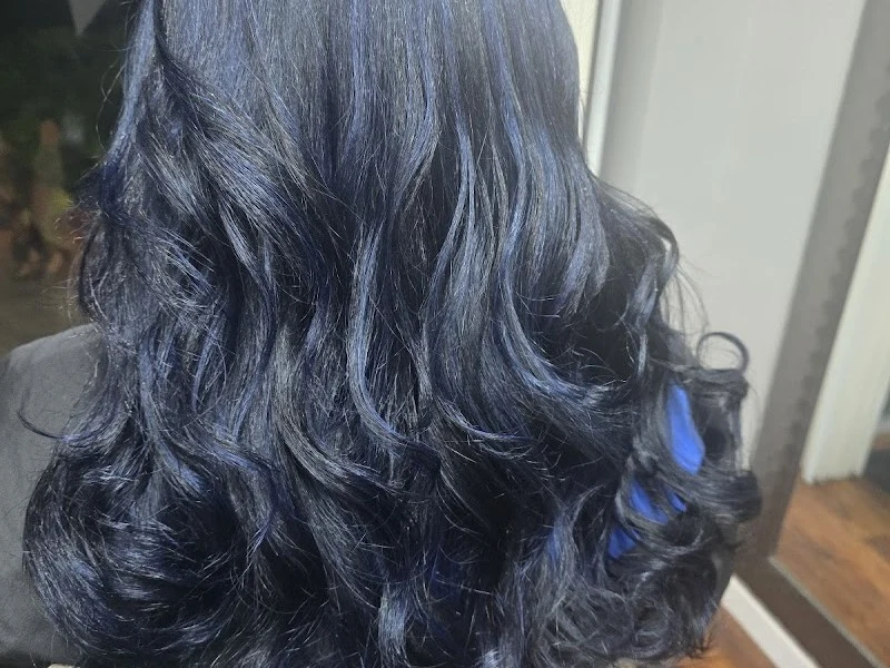 ABK Beauty Salon Llc