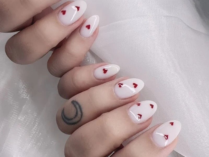 Lumi Nail Lounge