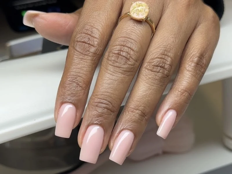 KN nails