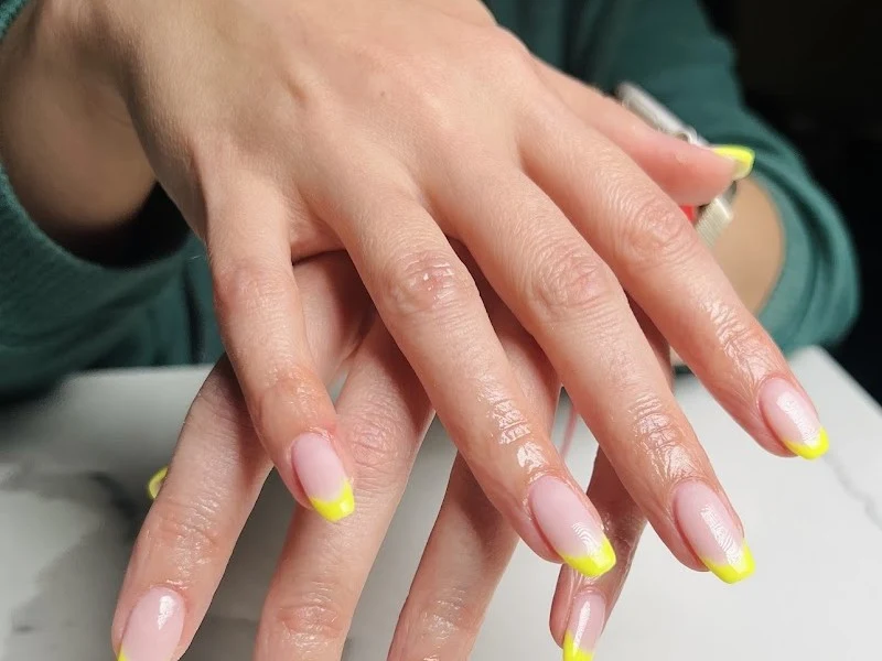 LEVEL Nail Lounge