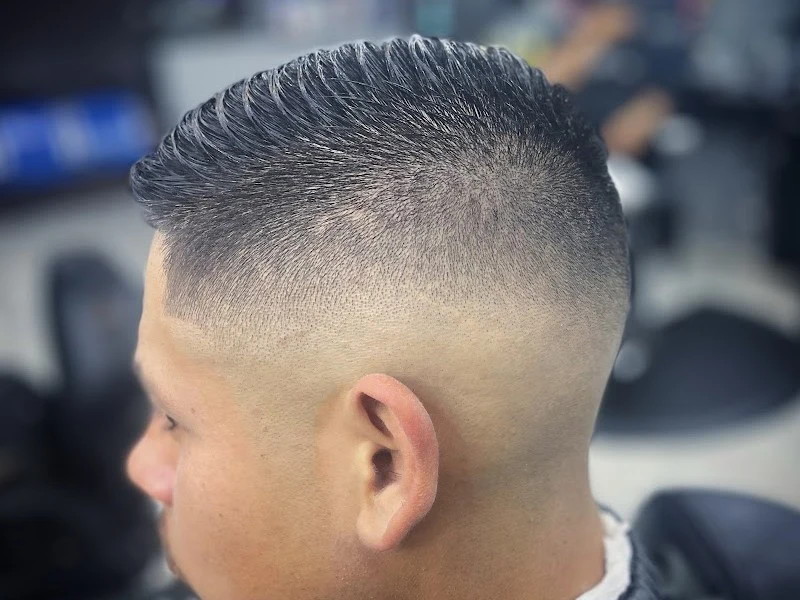 Elegante Barber Studio
