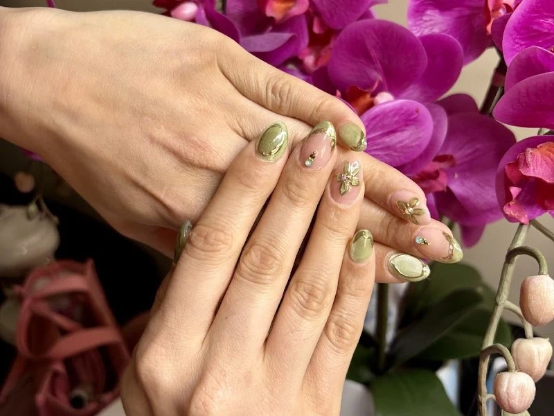 Maru Nail Care