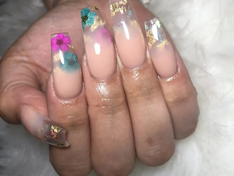 So Lavish Nails