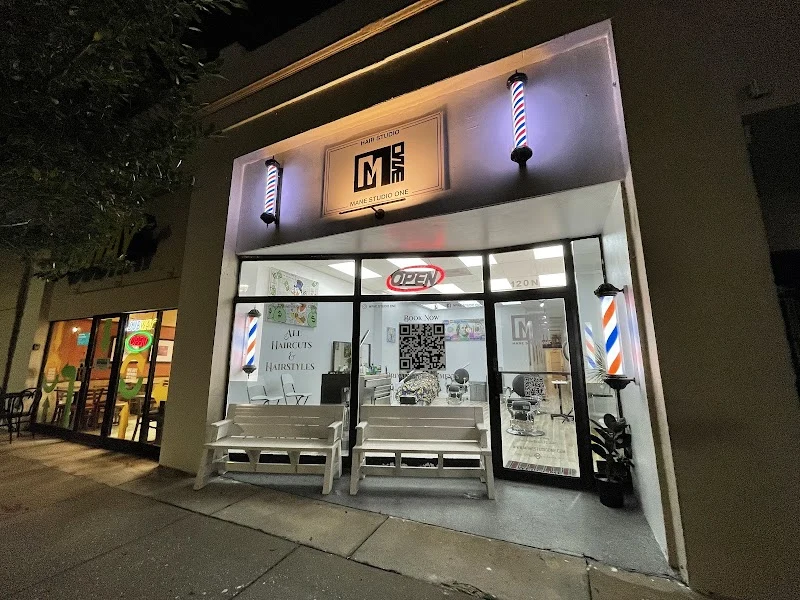 MANE STUDIO ONE • BARBERSHOP • HAIR SALON
