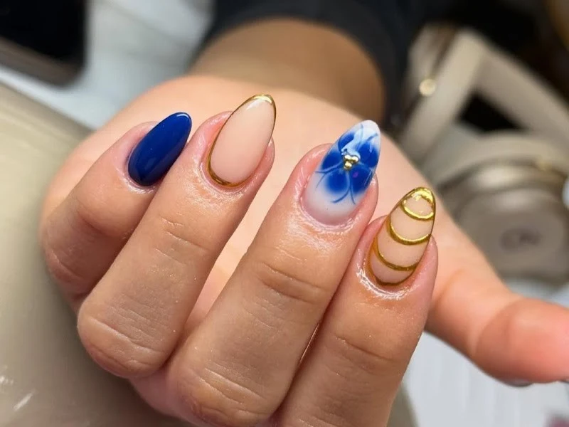 Lianay Chaleton nails studio