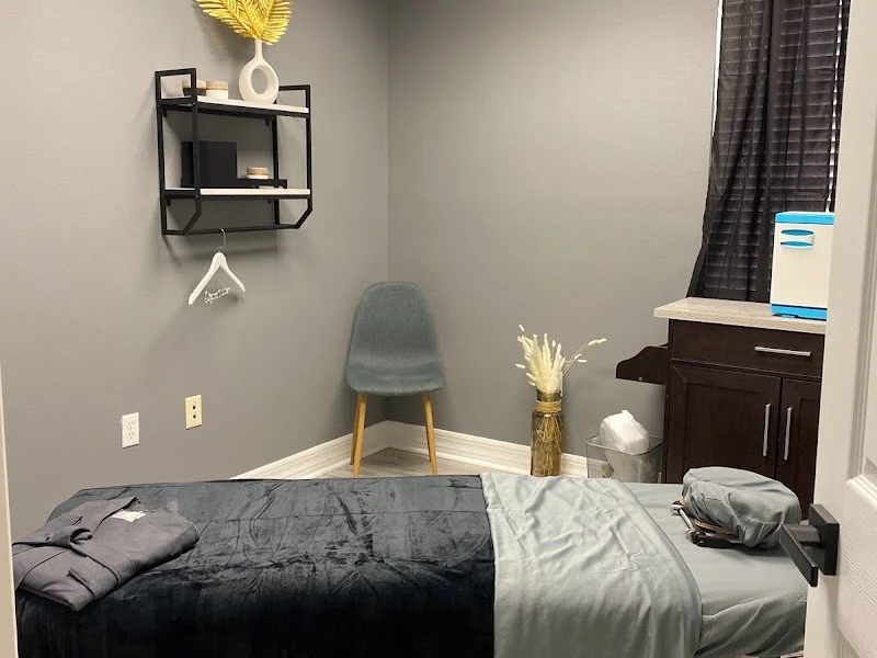 Signature Massage & Facial Spa Of Trinity
