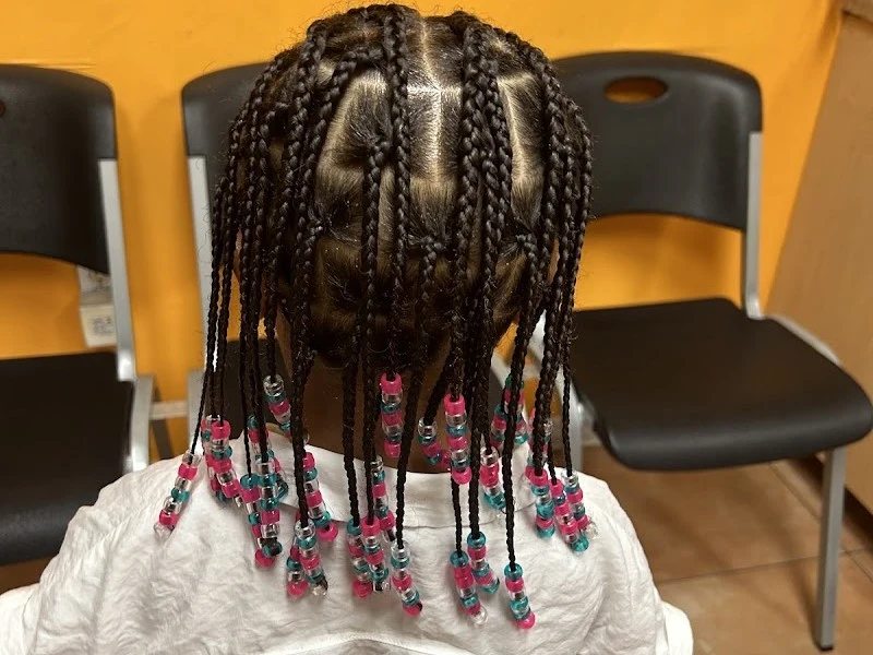 J J Hair & Nail Salon