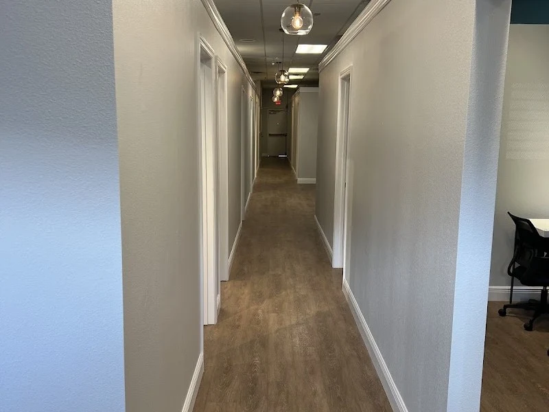 Metro West Spine & Rehabilitation Center