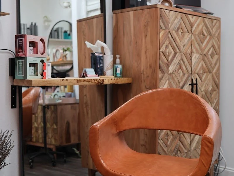Simply Colour Hair Salon Studio by Dean Downing