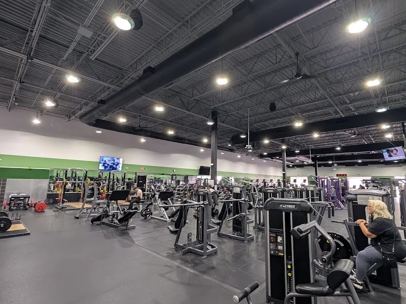 YouFit Gyms Pembroke Pines on Pines