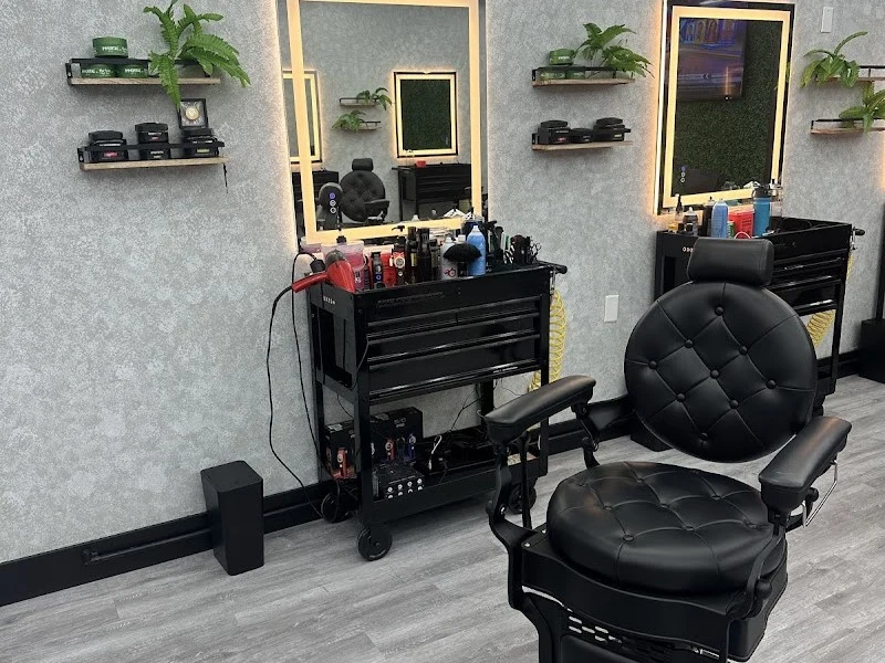 Luxury Crown Barbershop