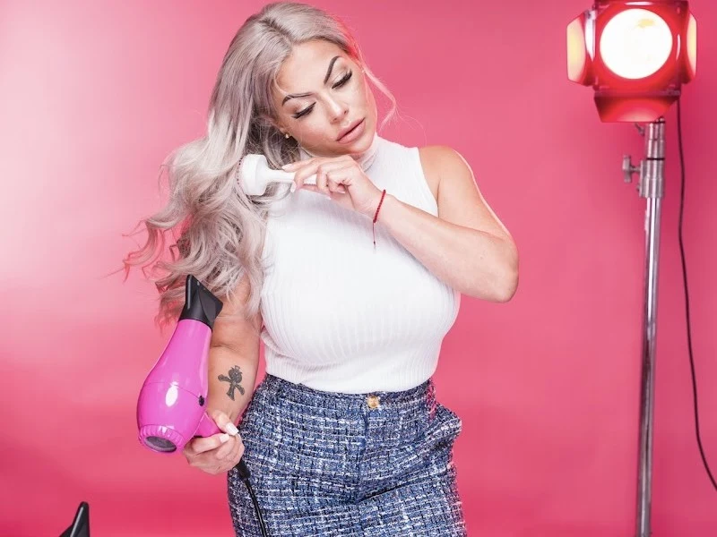 DÃ‰JÃ VU Hair Studio