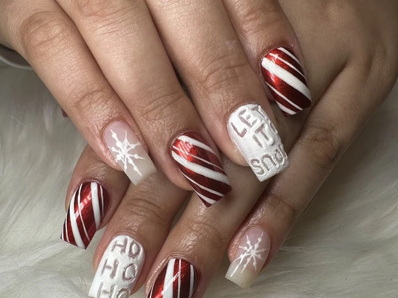 So Lavish Nails