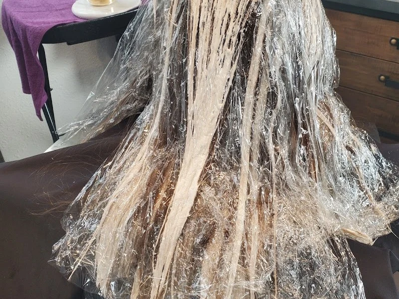 Pony Tales Salon & Spa