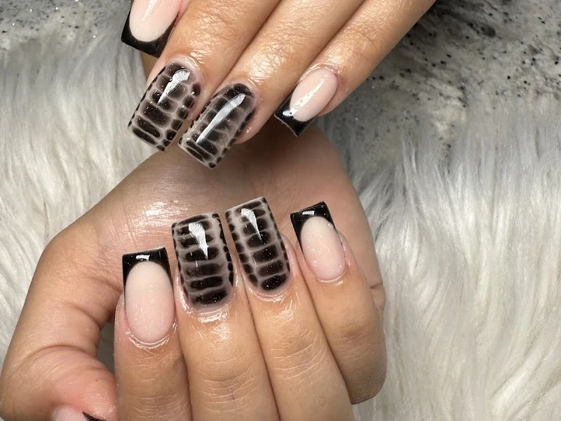 Noire The Nail Bar
