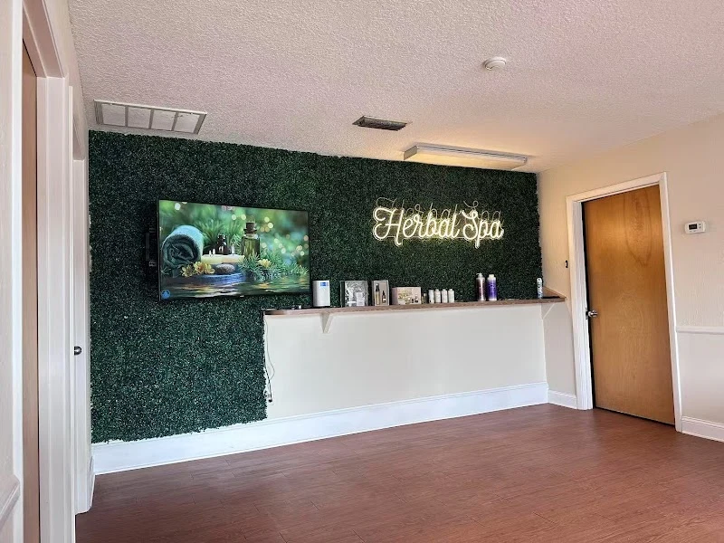 Herbal Spa & Massage