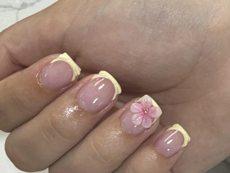 19 Nails