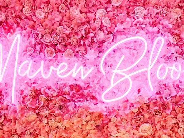 Maven Bloom Beauty Bar