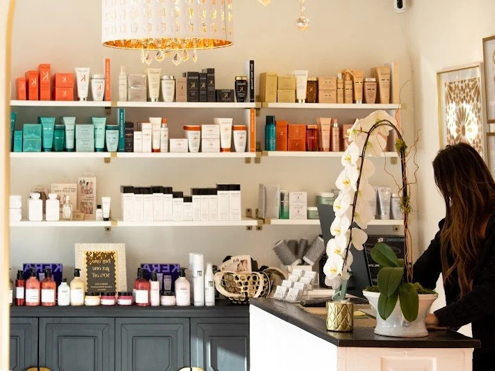 The Green Room Extension & Beauty Bar