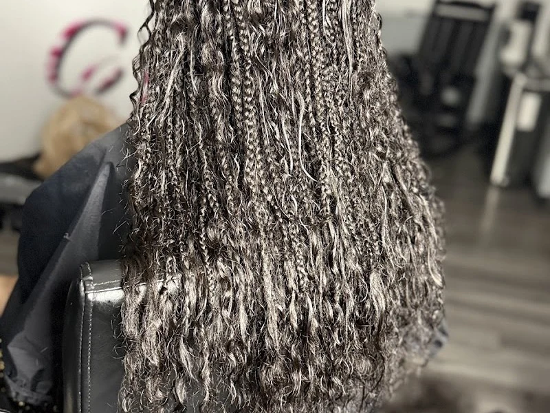 Chrystal Queen of Diamond Hair Salon