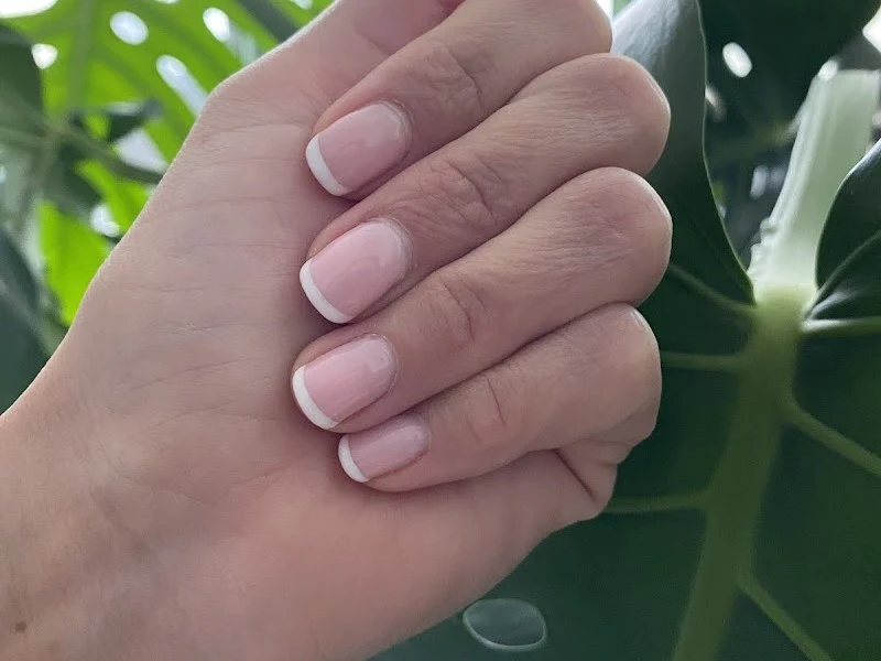 Floreana Nail Spa