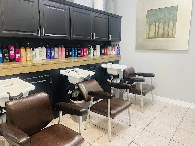 Fringe Hair & Nail Designers