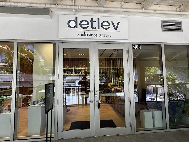 detlev - A davines Salon