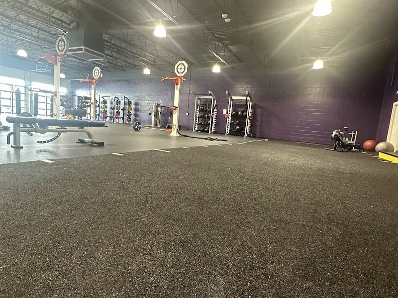 Crunch Fitness - Orange Park
