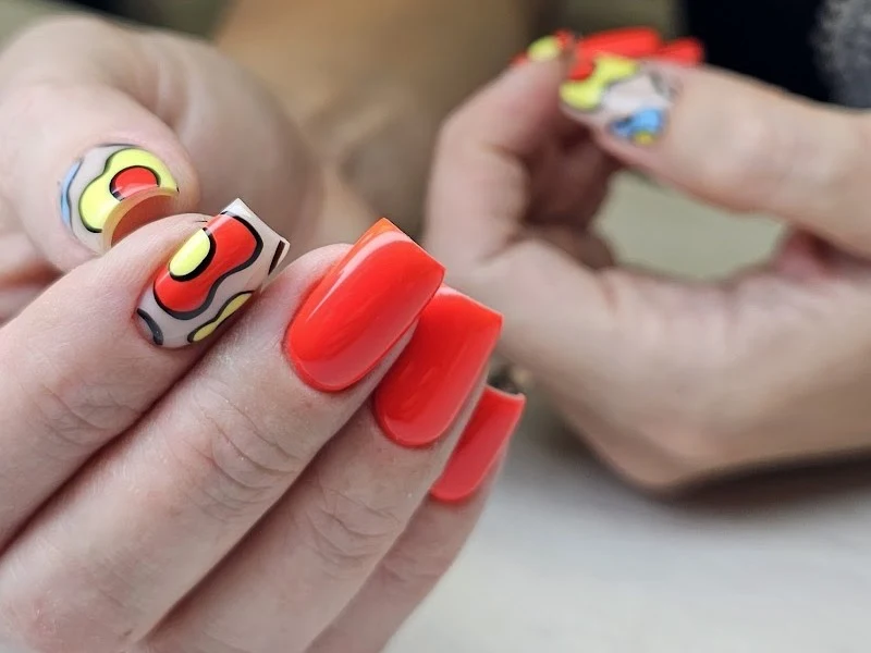 Sury Nail Art