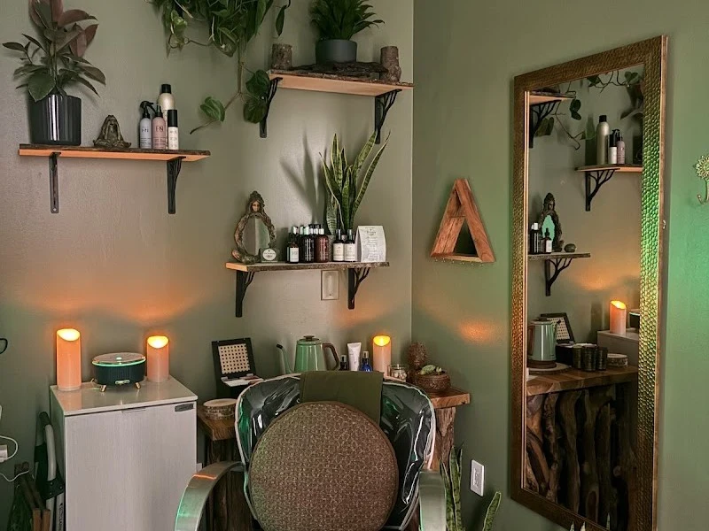 Root Awakening Head Spa