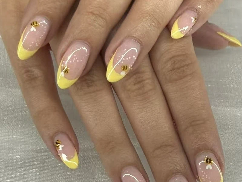 Lumi Nail Lounge