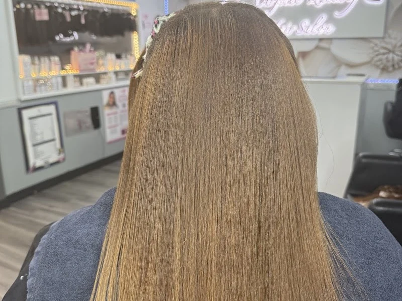 Chrystal Queen of Diamond Hair Salon