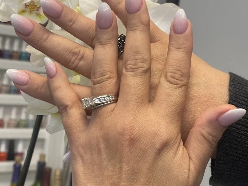 J.R Nails Spa