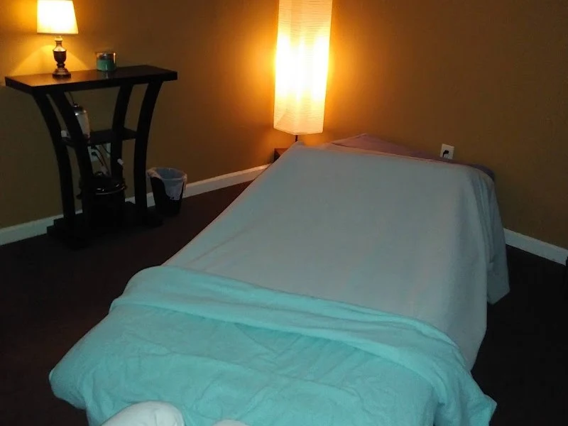 Signature M Massage