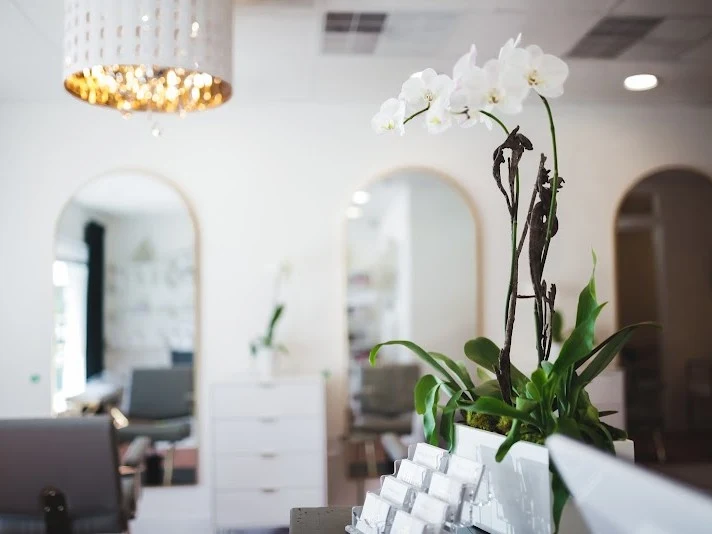 The Green Room Extension & Beauty Bar