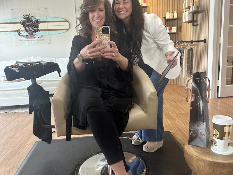 Hurley Girlie Extensions, Color and Esthetics Studio