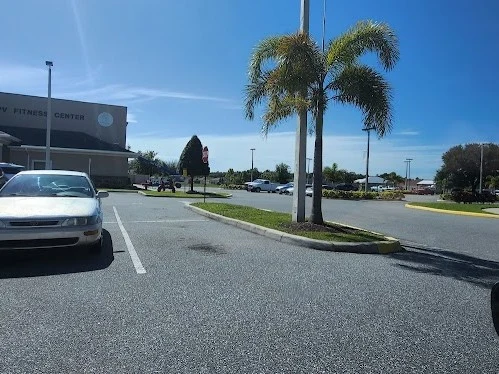 Poinciana Community Center Gym/Indoor basketball courts