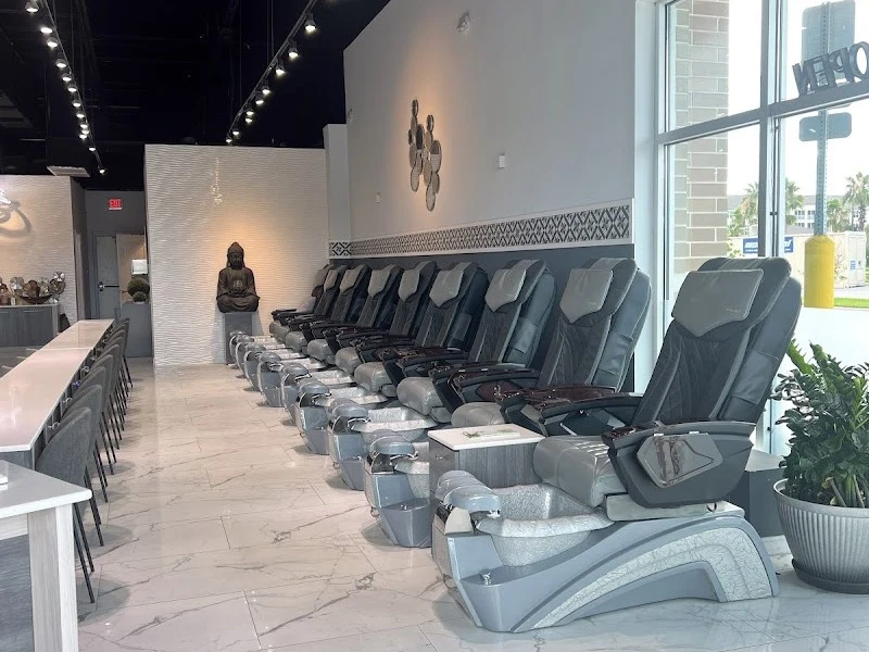 Organic Nail Bar