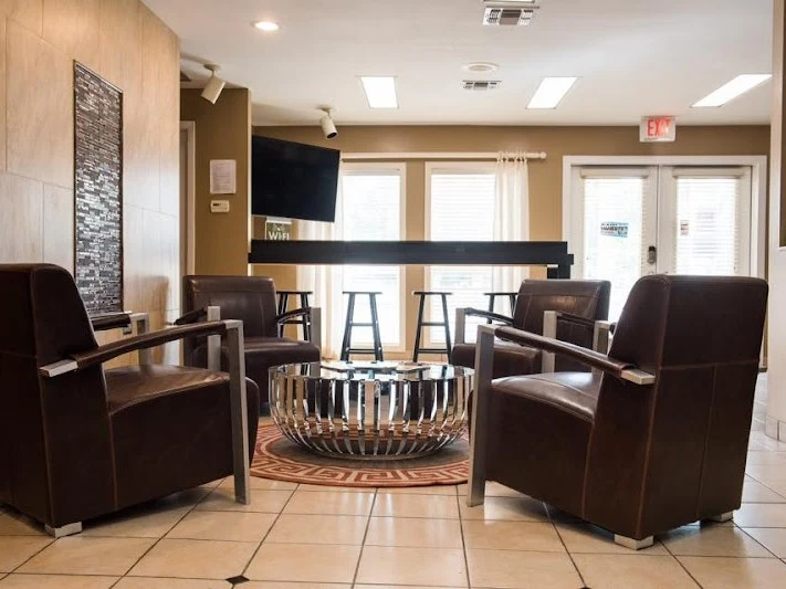 Clark's Barber Lounge