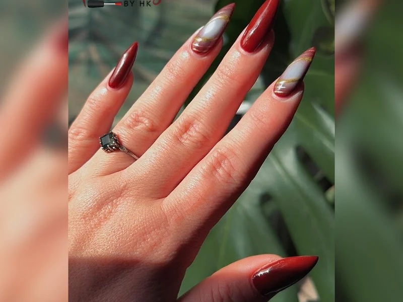 Red Nails by HK