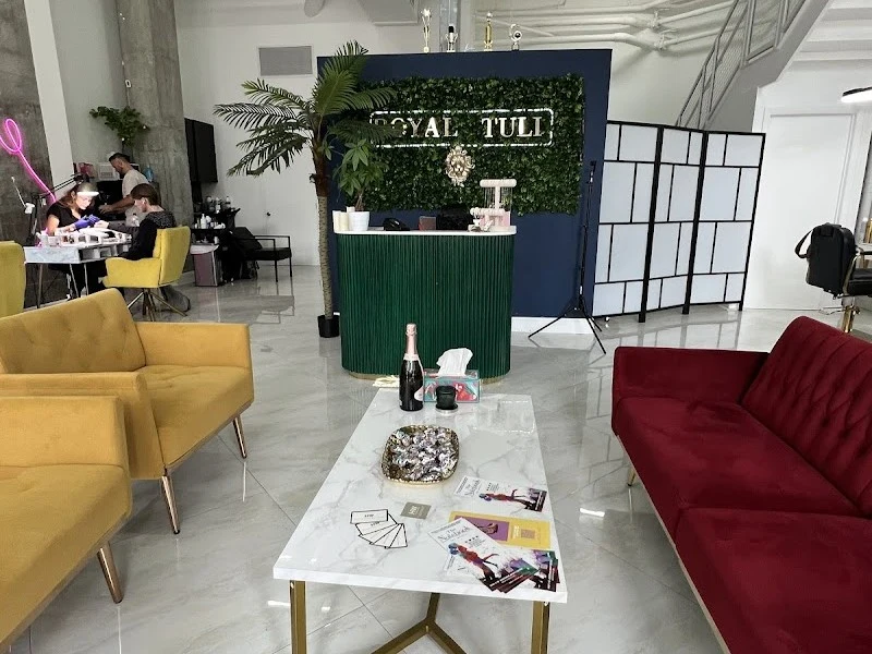 Tuli Royal Beauty Salon